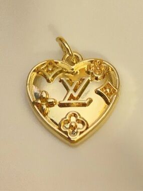 LV Heart Zipper Pull Charm Stamped Gold Tone